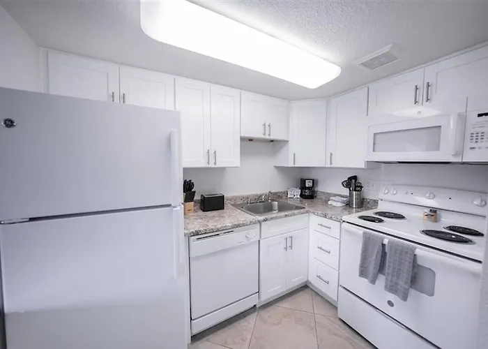 Apartment 102 -fully Furnished 1br Suite-prime Location Scottsdale